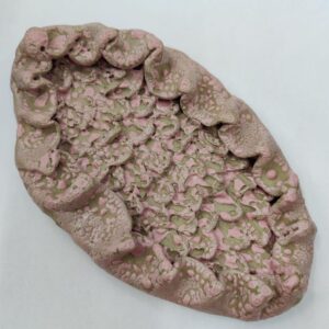 Karjalanpiirakka (vaaleanpunainen pienempi)