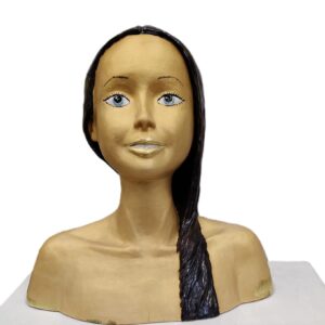 Nefertiti kylvyn jälkeen